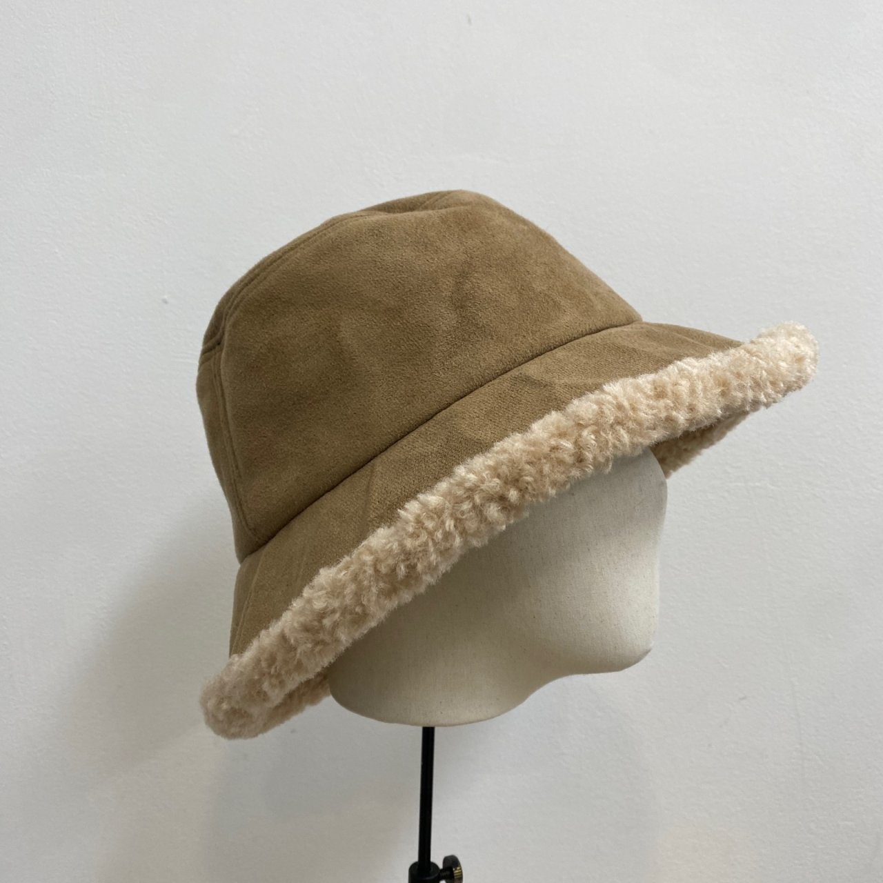 이루안 겨울 퍼 벙거지 모자 3color